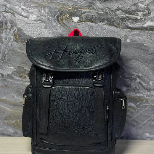 Bolso urbano referencia 12 de la categoría Bolsos importados en Busos Medellín