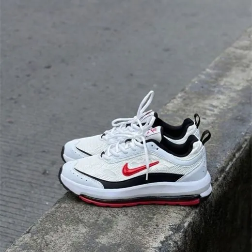 Tenis blanco rojo Air de la categoría Tenis importados en Busos Medellín